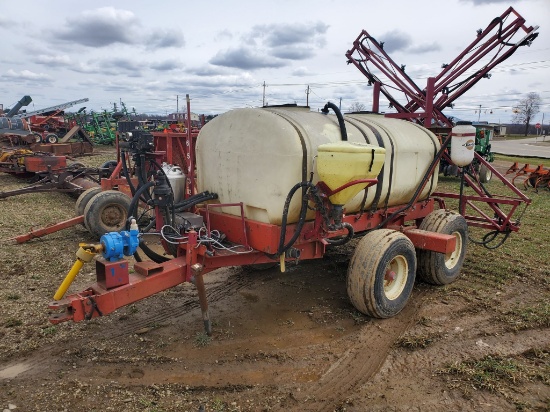 Hardi TR800 Pull Type Sprayer With 45' Boom