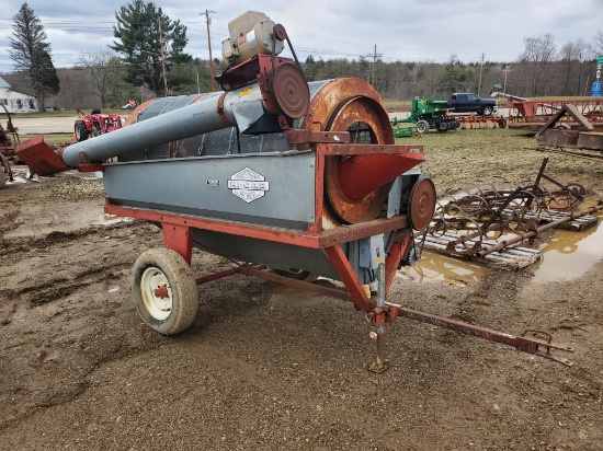 DMC 44 Grain Cleaner With Load Auger