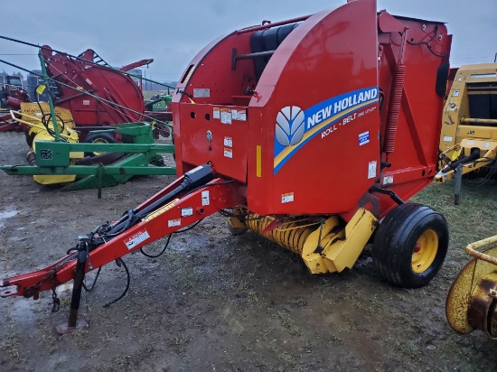 2012 New Holland Roll Belt 450 Utility Round Baler
