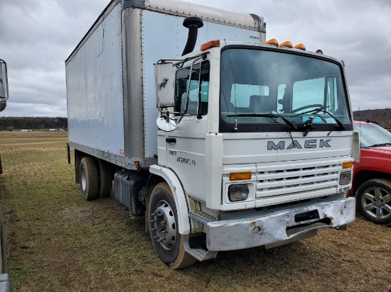 1995 Mack MS200P Cab Over Box Truck