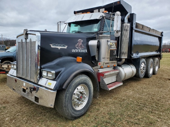2000 Kenworth W900 L  Tri Axle Dump Truck