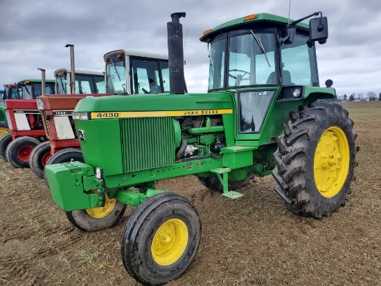 John Deere 4430 2WD Cab Tractor