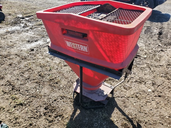 Western Reese Hitch Mount Salt Spreader