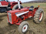 1970 IH 444 Tractor