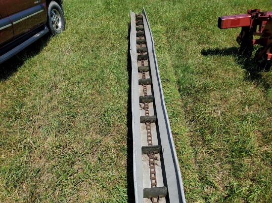 Unico Farmlift Model 2CJ  16' Silage Conveyor