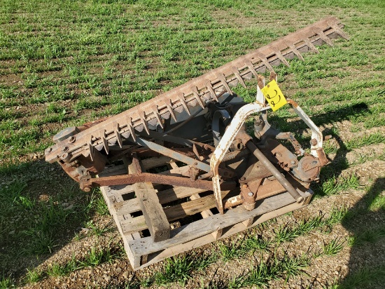 New Idea Model 522 Sickle Bar Mower With 5' Bar
