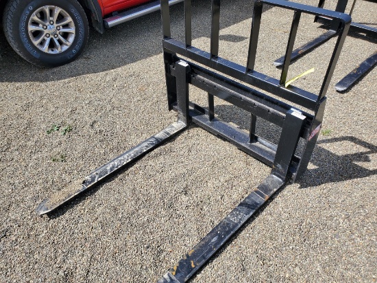New Kivel  4200 Lb. 48" Skid Steer Pallet Forks