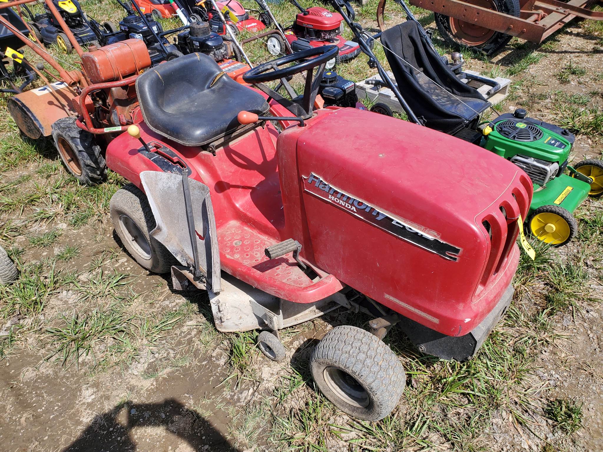 Honda Harmony 2013 Lawn Tractor With 38 Deck Proxibid