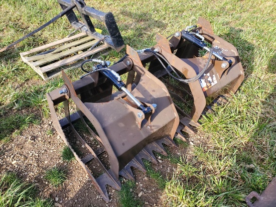 New Universal Skid Steer 66" Grapple Bucket With Hoses & ISO Couplers