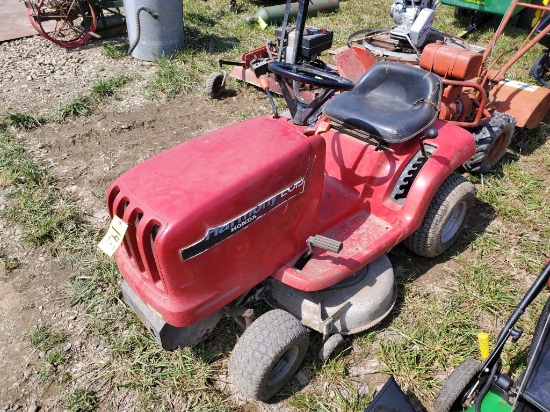 Honda Harmony 2013 Lawn Tractor With 38" Deck