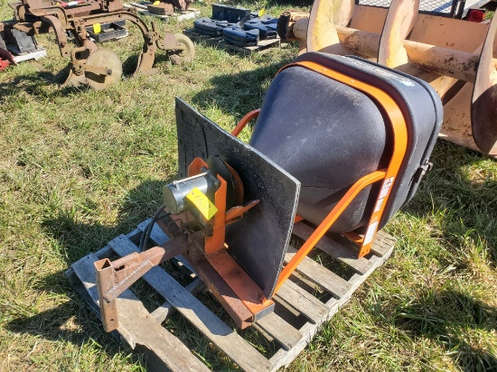 Salt Dog Reese Hitch 12 Volt Salt Spreader