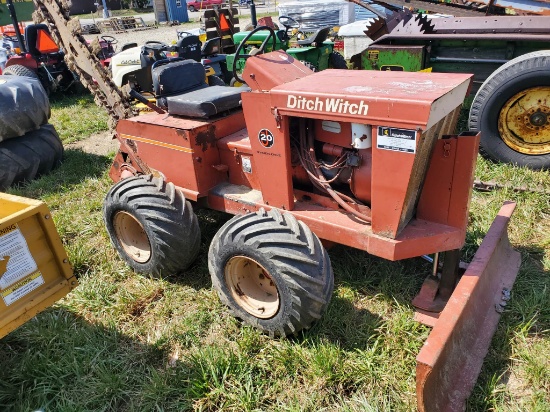 Ditch Witch R20 4WD
