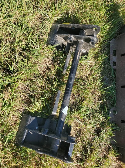 New Holland Loader Pin On To Universal Skid Steer Adapter, New