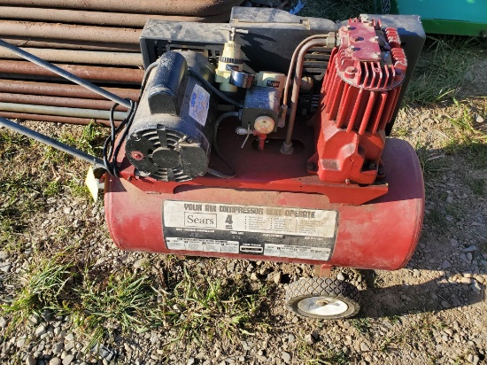 Sears 4 Hp 20 Gallon Portable Air Compressor, Works
