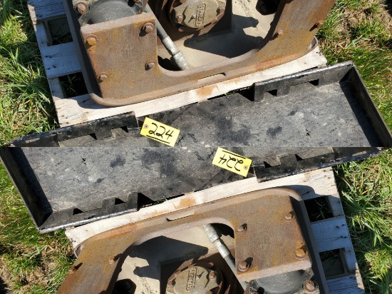 New Universal Skid Steer Weld On Plate