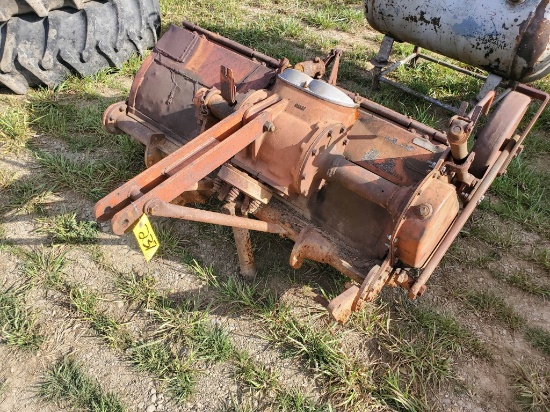 Howard  Model E50 Three Point Hitch 50"  Rotovator