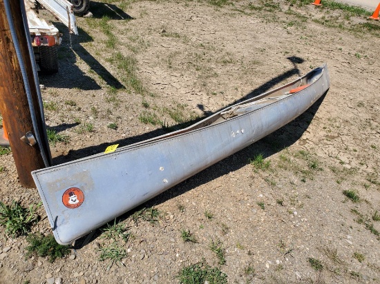 16' Aluminum Canoe