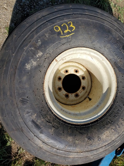 Firestone 21.5 X 16.1 Flotation Tire On 8 Bolt Wheel, 90% Tread