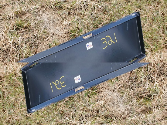 New Tomahawk Skidsteer Reese Hitch Adapter Plate Trailer Mover