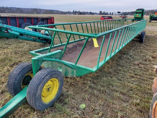 J&L 32' Feeder Wagon