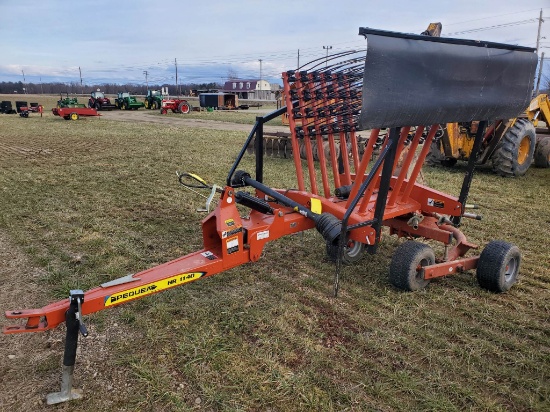 2021 Pequea HR1140 Rotary Hay Rake With Hydraulic Lift