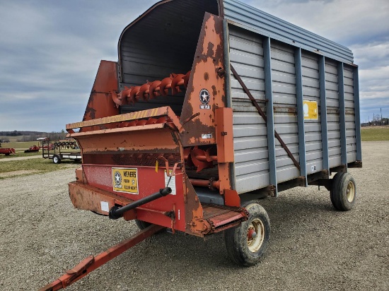 Meyers 500  16' Forage Box