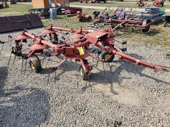 New Holland 169 Six Rotor Hay Tedder With 540 Pto
