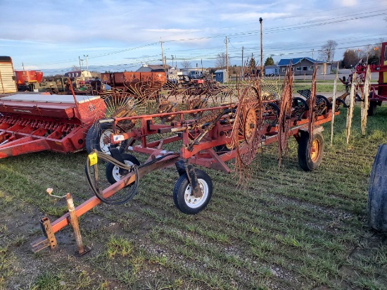 H&S 12 Wheel Bi-Fold Hay Rake With Hydraulic Fold