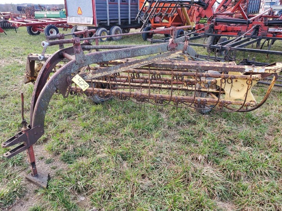 New Holland 258 Rolabar Hay Rake
