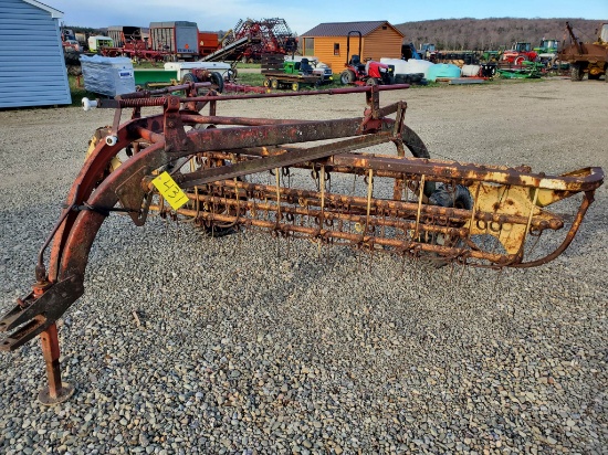 New Holland 256 Rolabar Hay Rake