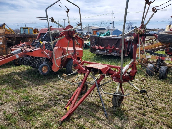 Sitrex ST-520  4 Rotor Vertical Fold Hay Tedder