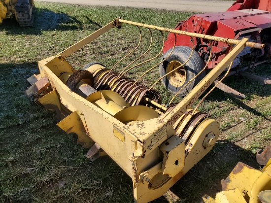 New Holland 790W 5-1/2'  Hay Pickup Off 782 Forage Harvester