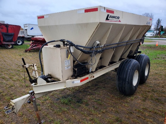 Lanco LS1680 Lime Spreader With Walking Beam Tandem Axle