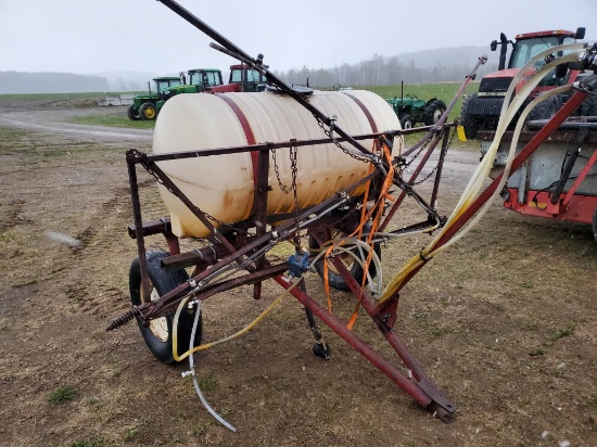 200 Gallon Pull Type Sprayer With 30' Boom