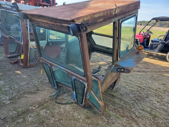 Hiniker Tractor Cab For Ford Tractor