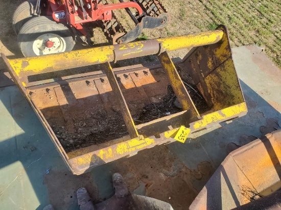 Gradall 64" Ditching Bucket