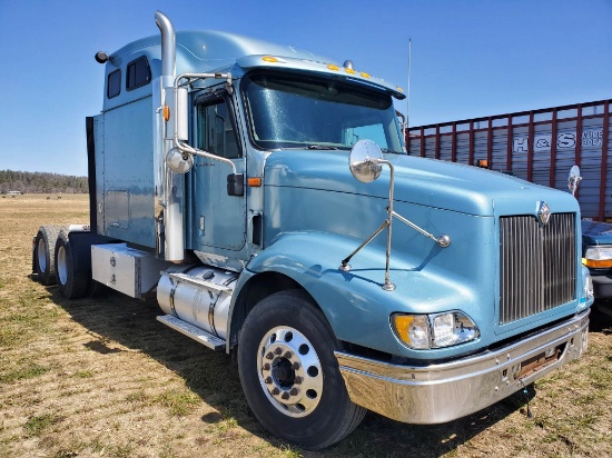 2005 International 9400I Tandem Axle Sleeper Truck, Shows 1,190,423 Miles