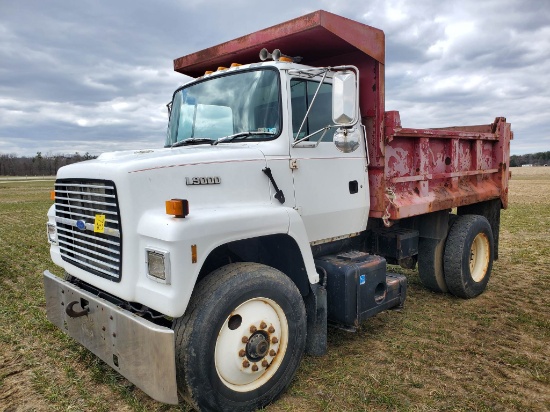 1987 Ford L-9000 Single Axle Dump Truck