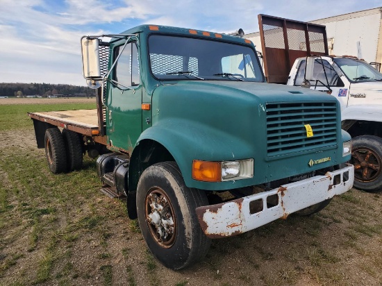 1993 International 4700 Single Axle Truck