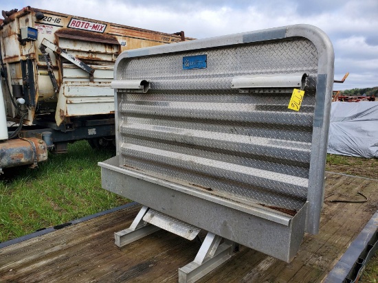 Merritt Headache Rack