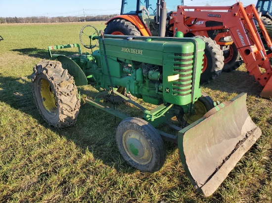 John Deere M Gas Tractor With 5' Snow Blade