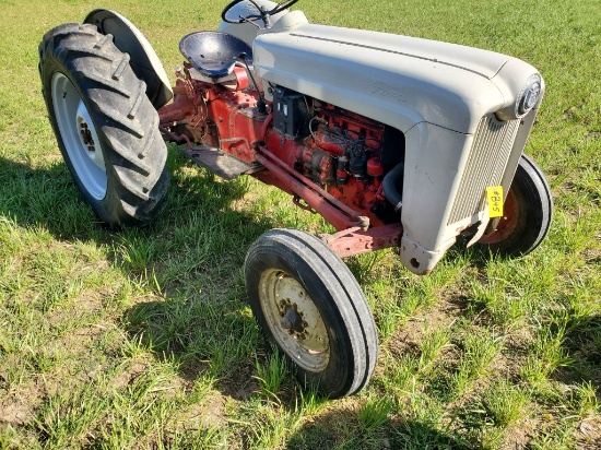 Ford Golden Jubilee Tractor Shows 580 Hours