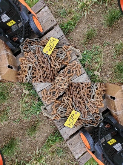 1 Pair Of Tire Chains For 14.9 X 28 Tires