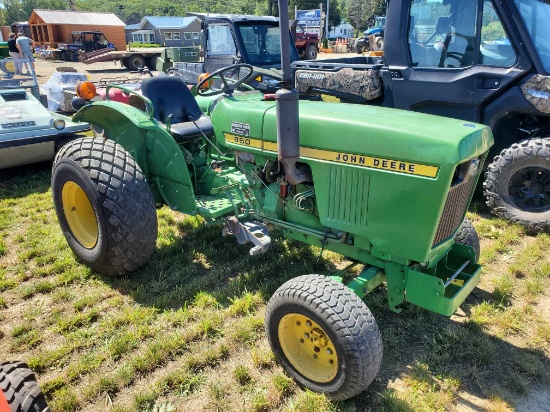 John Deere 850 2WD Diesel Tractor