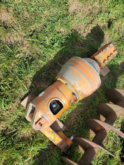 Hydraulic Drive Post Auger Drive With 16" Auger