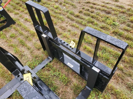 1 Set  Kivel 4200 Lb 48" Skid Steer Pallet Forks