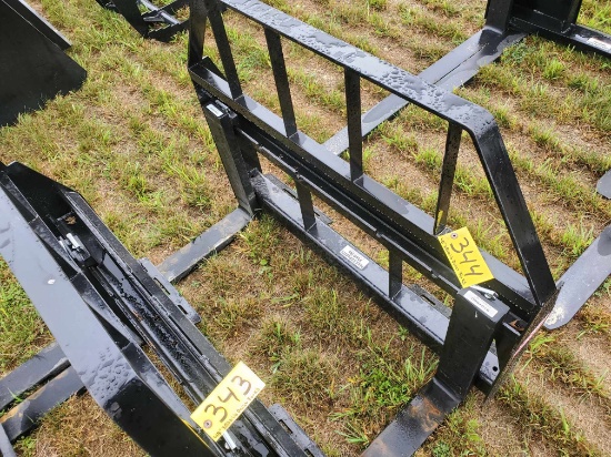 1 Set New Kivel 3500 Lb 48" Skid Steer Pallet Forks