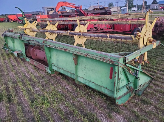 John Deere 20'  Rigid Grain Platform