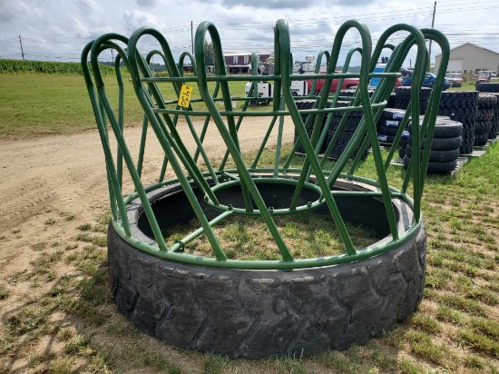 New J & L  8' Tire Base Bale Feeder