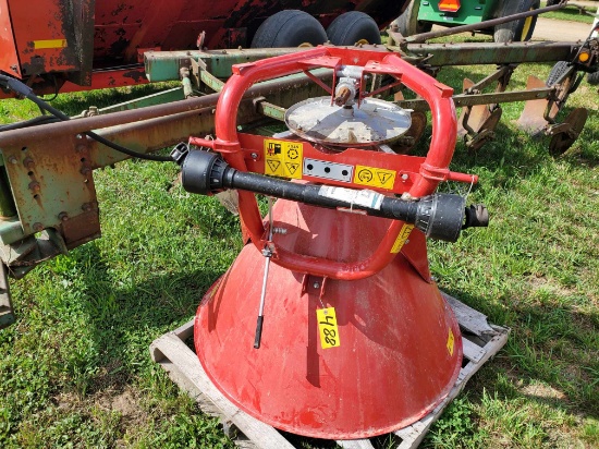 New King Kutter Model 500 Three Point Hitch Fertilizer Spreader